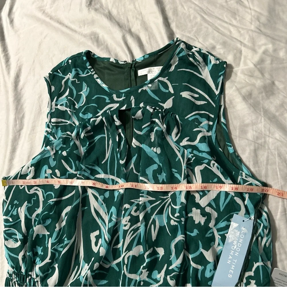 London Times dressSmocked waist Yoryu sleeveless green print | Size 18W | NWT|D2